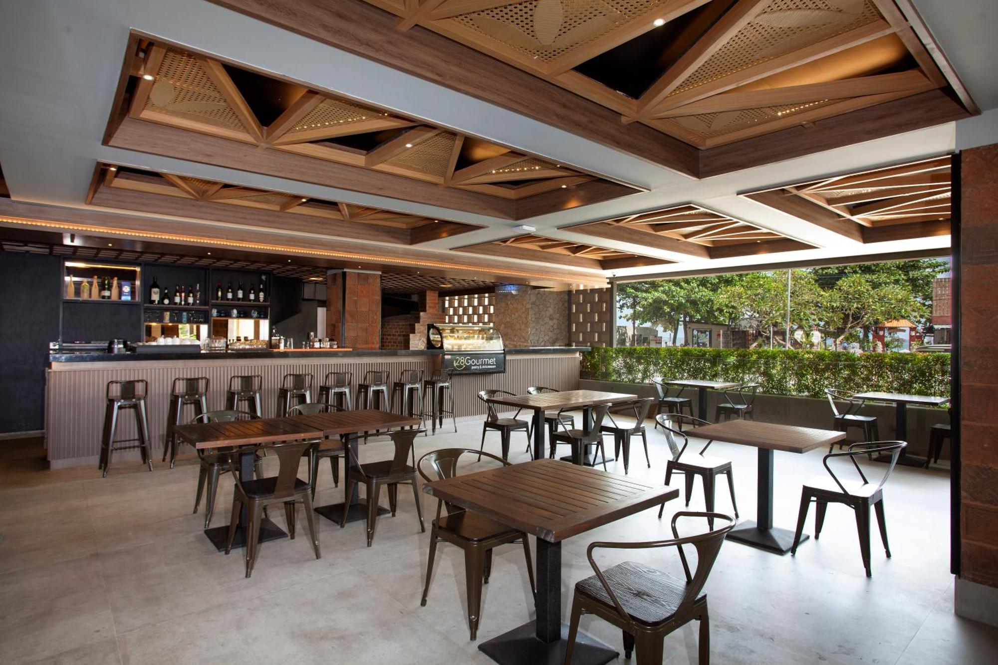Platinum Hotel Jimbaran Beach Bali エクステリア 写真