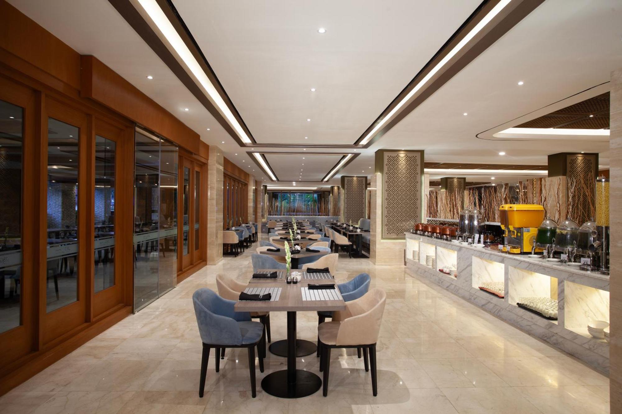 Platinum Hotel Jimbaran Beach Bali エクステリア 写真